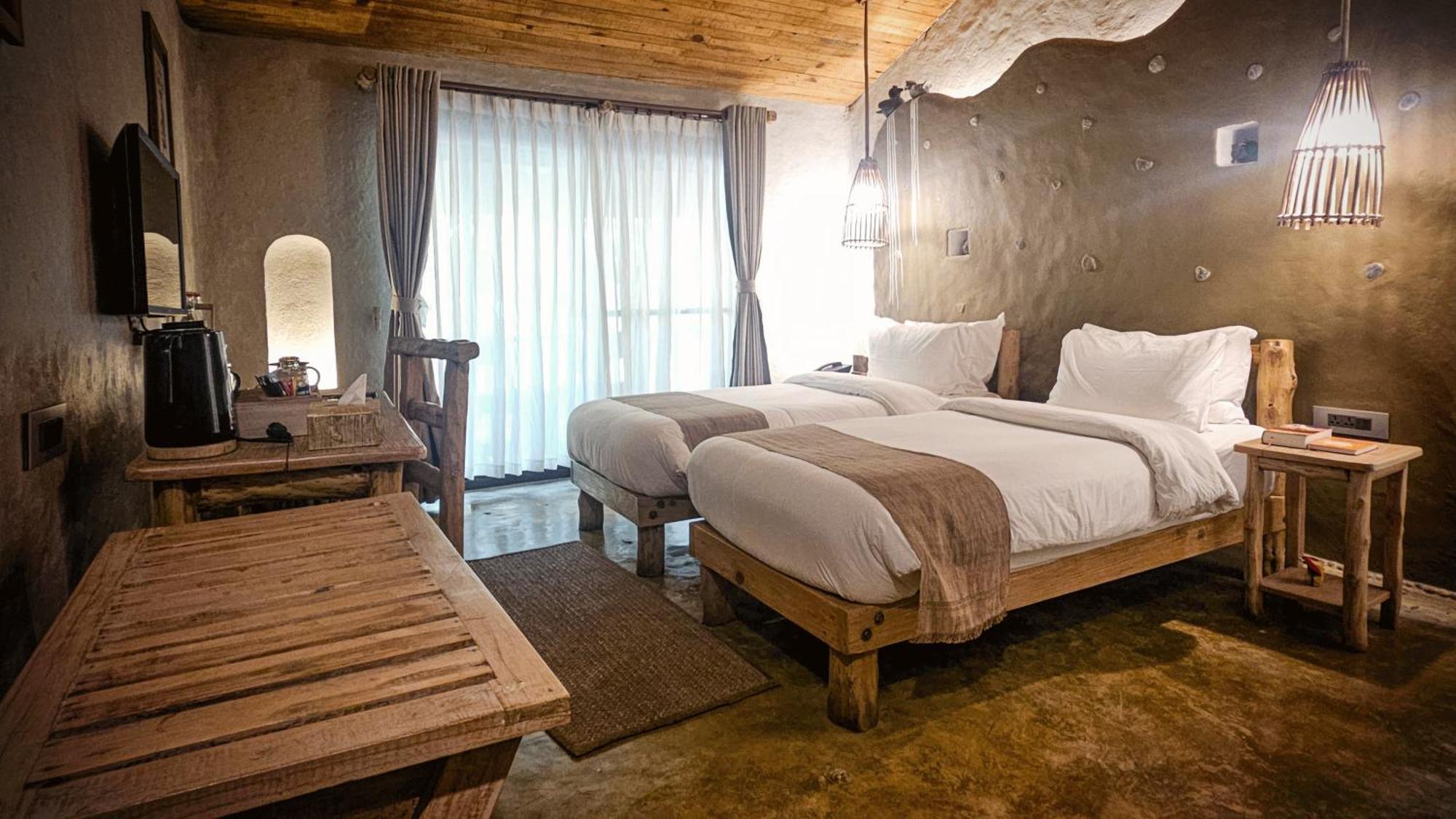 Meghauli Barahi Jungle Lodge מראה חיצוני תמונה