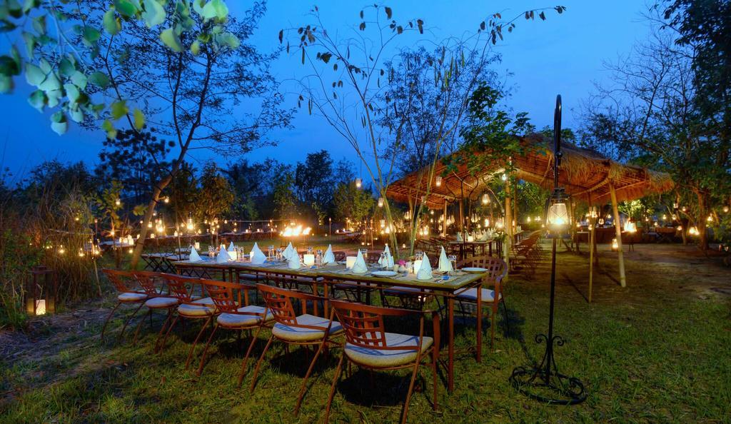 Meghauli Barahi Jungle Lodge מראה חיצוני תמונה