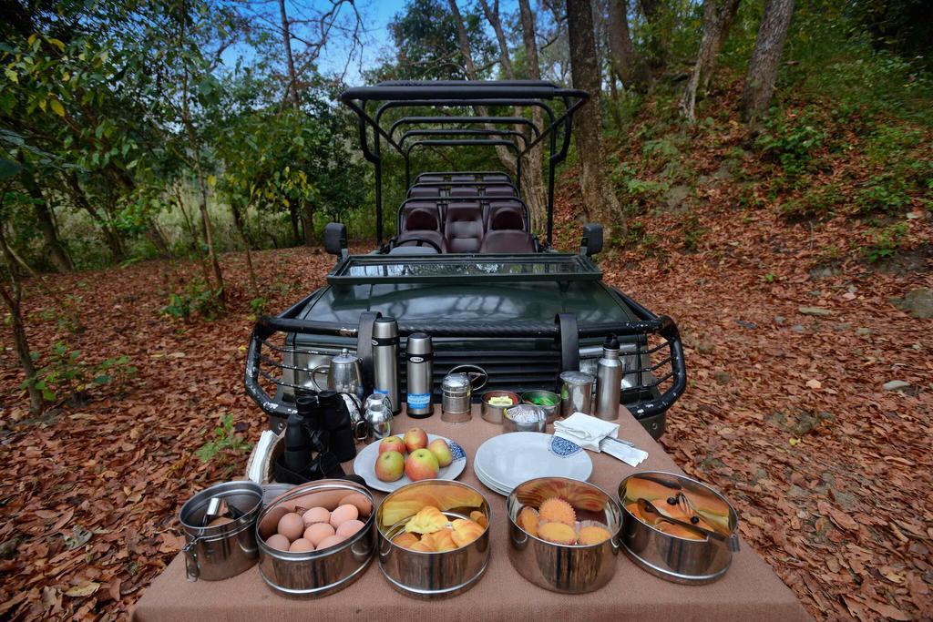 Meghauli Barahi Jungle Lodge מראה חיצוני תמונה