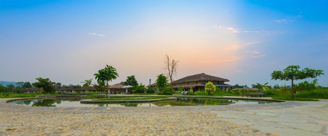 Meghauli Barahi Jungle Lodge מראה חיצוני תמונה