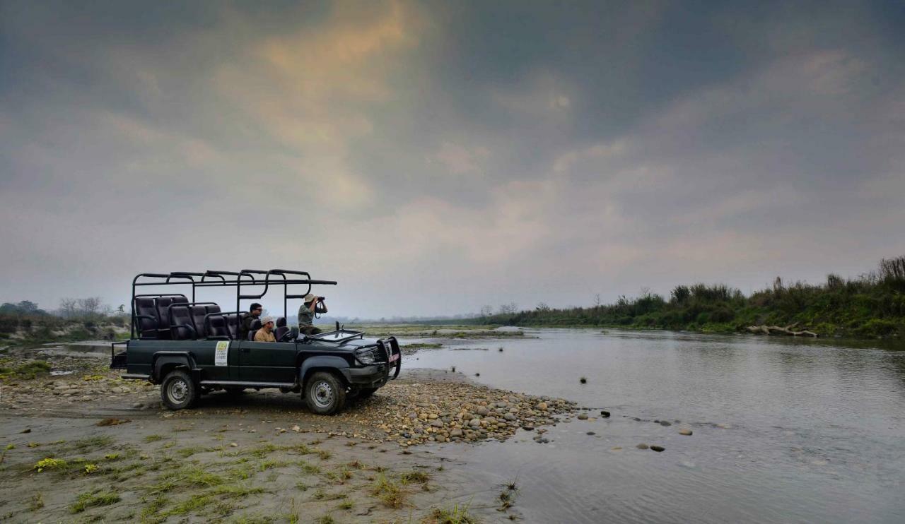 Meghauli Barahi Jungle Lodge מראה חיצוני תמונה
